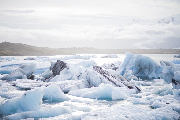 ice-690964_1920