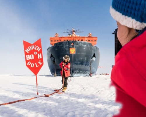 Am Nordpol mit der "50. Let Pobedy": 4000 Meter Wasser unterm Kiel, zweieinhalb Meter Eis unterm sieben Tonnen schweren Anker